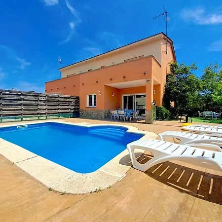 Petunia Apartment Vilobi D'onyar